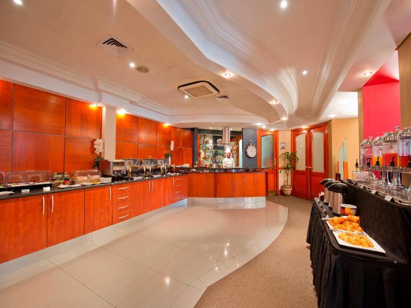 Protea Hotel By Marriott Windhoek Furstenhof Eksteriør bilde
