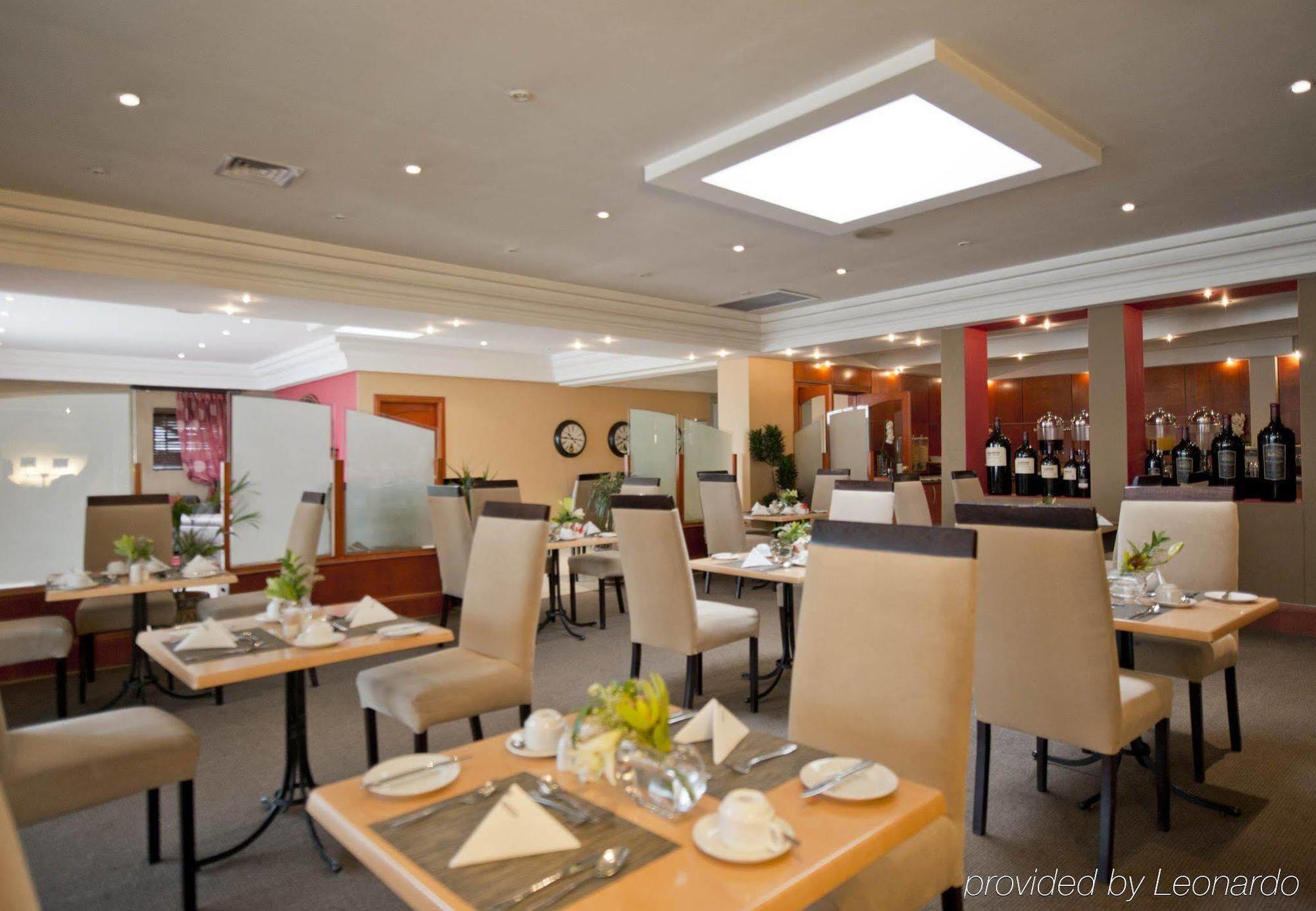 Protea Hotel By Marriott Windhoek Furstenhof Eksteriør bilde